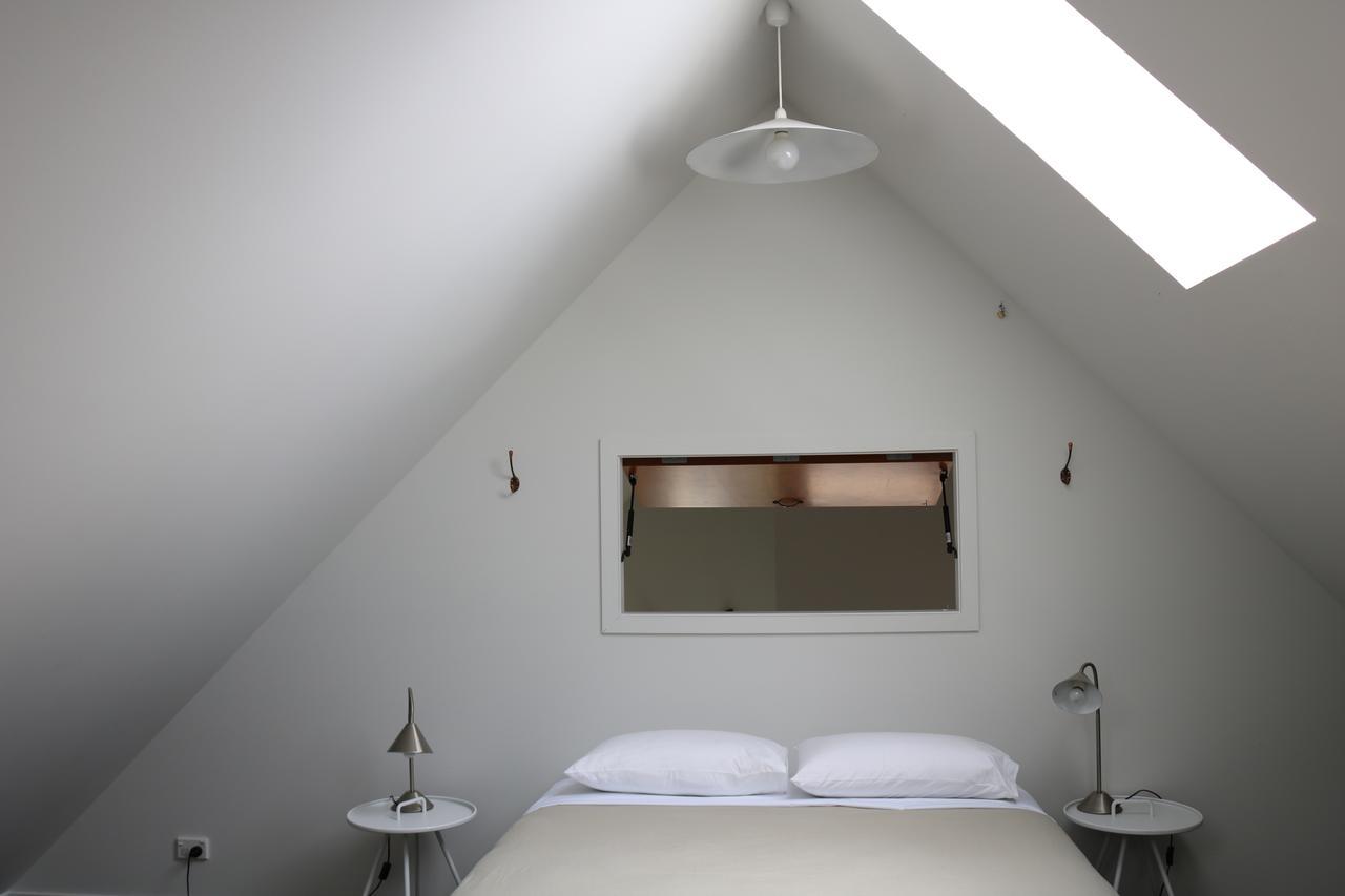 The Black House With Stunning Outdoor Bath レイク・テカポ エクステリア 写真